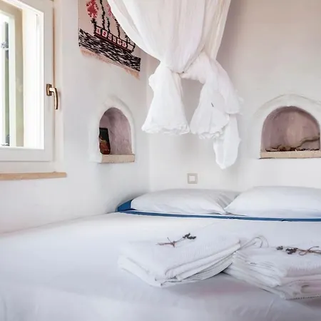 Magea-thalassa,top Floor Cretan With Views Appartement *